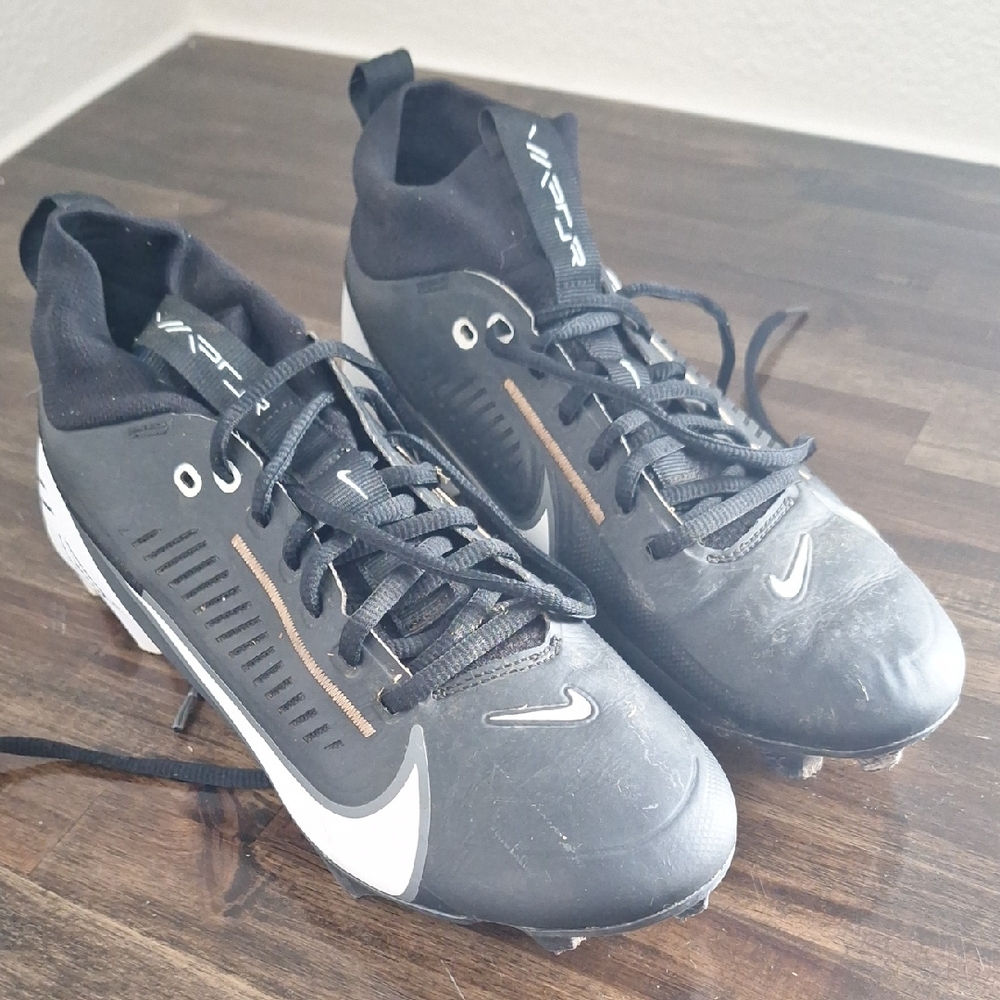 Nike Black Football Cleats